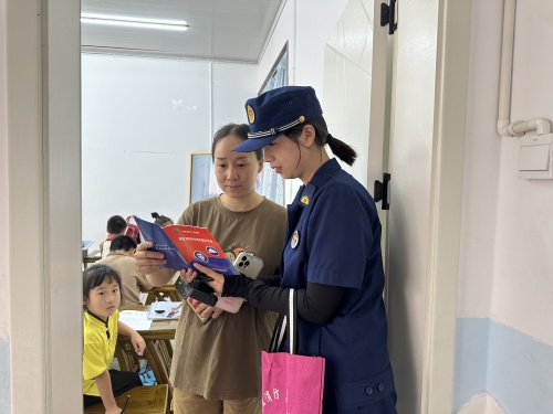 古丈县消防救援大队深入校外培训机构开展暑期消防安全知识教育活动
