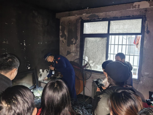 以案促改！居民用电不慎引发火灾 古丈消防现场分析教学