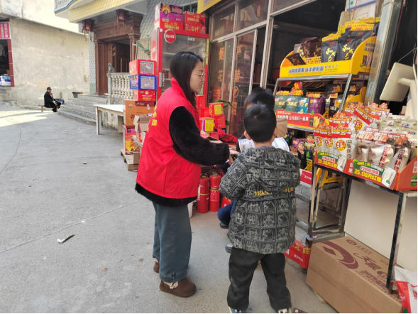 默戎镇：文明新春，扫黄打非，你我先行