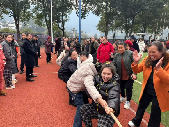 古丈县坪坝镇：欢庆新春，多彩活动点燃浓浓年味！