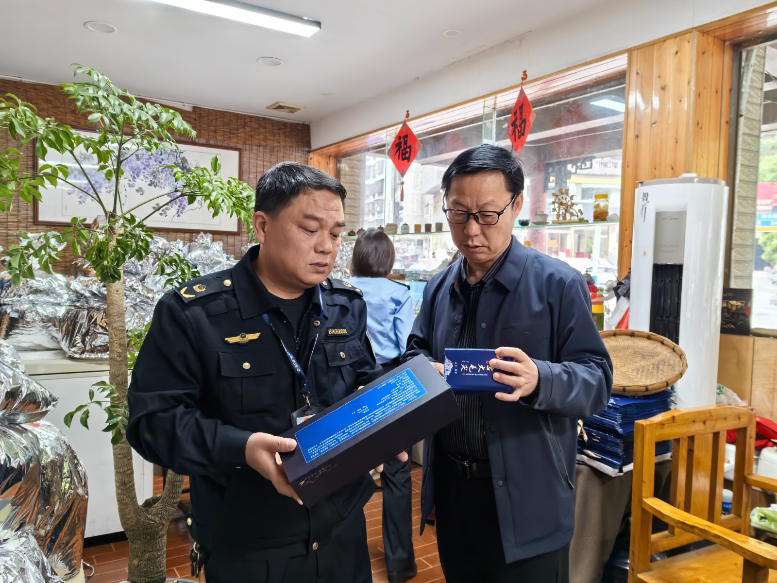 古丈县市监局多措并举护航茶祖节 以“服务+监管”筑牢茶叶质量安全防线