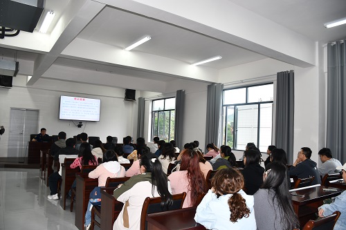 中青班学员赴消防队开展培训参观活动：以学促干强本领 筑牢安全责任堤坝