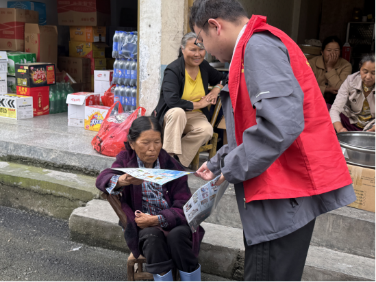 多措并举筑牢安全防线——断龙山镇扎实开展全国防灾减灾日宣传活动