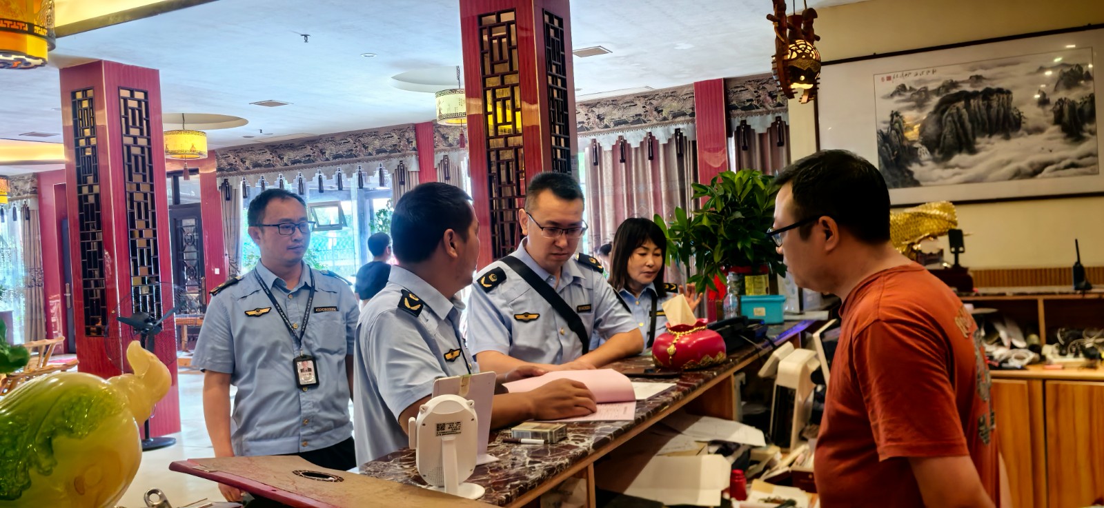 古丈县市场监管局全力做好端午节龙舟赛期间后勤保障工作