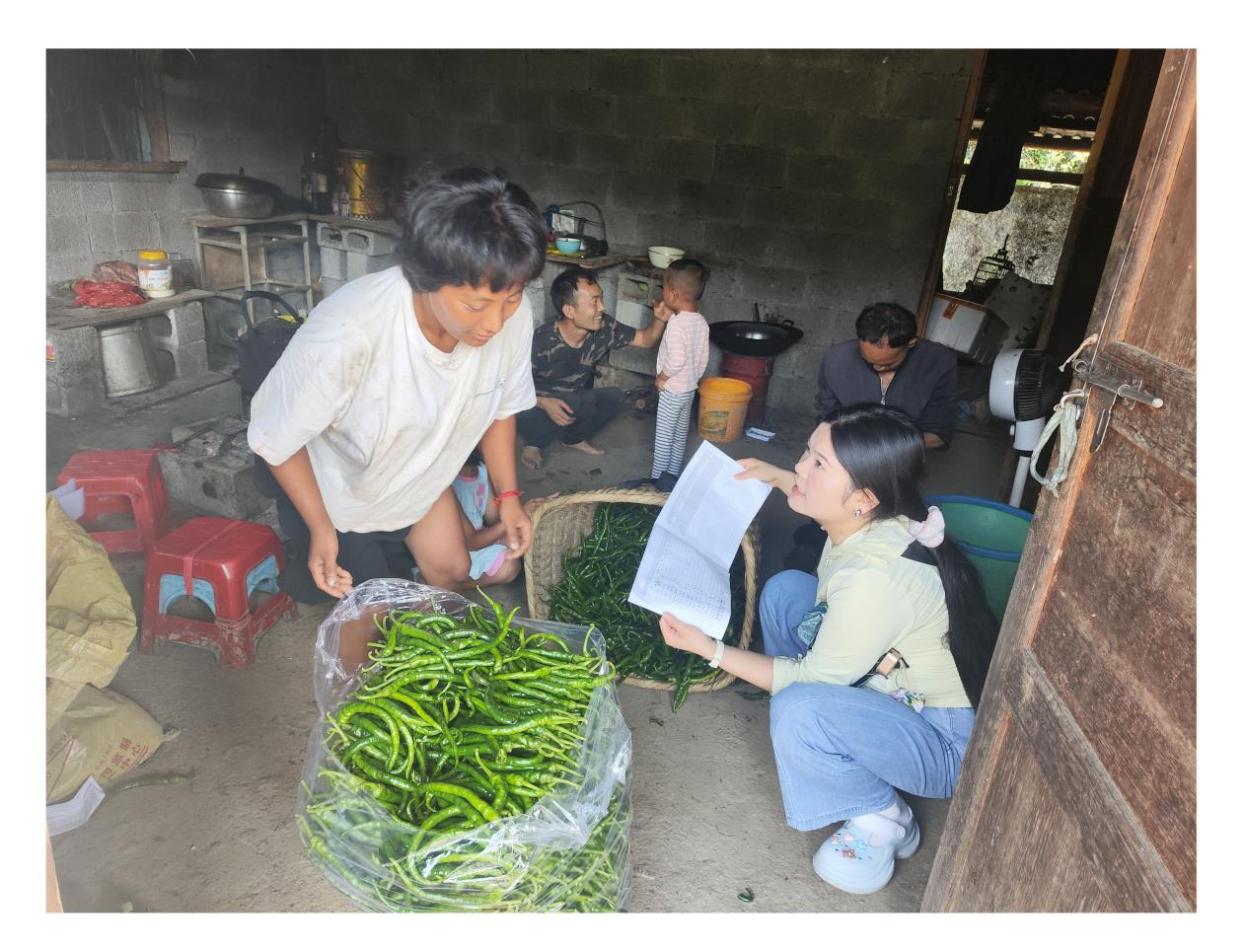 古丈县发改局（国动办 统计局）扎实开展住户调查和农业统计入户走访工作