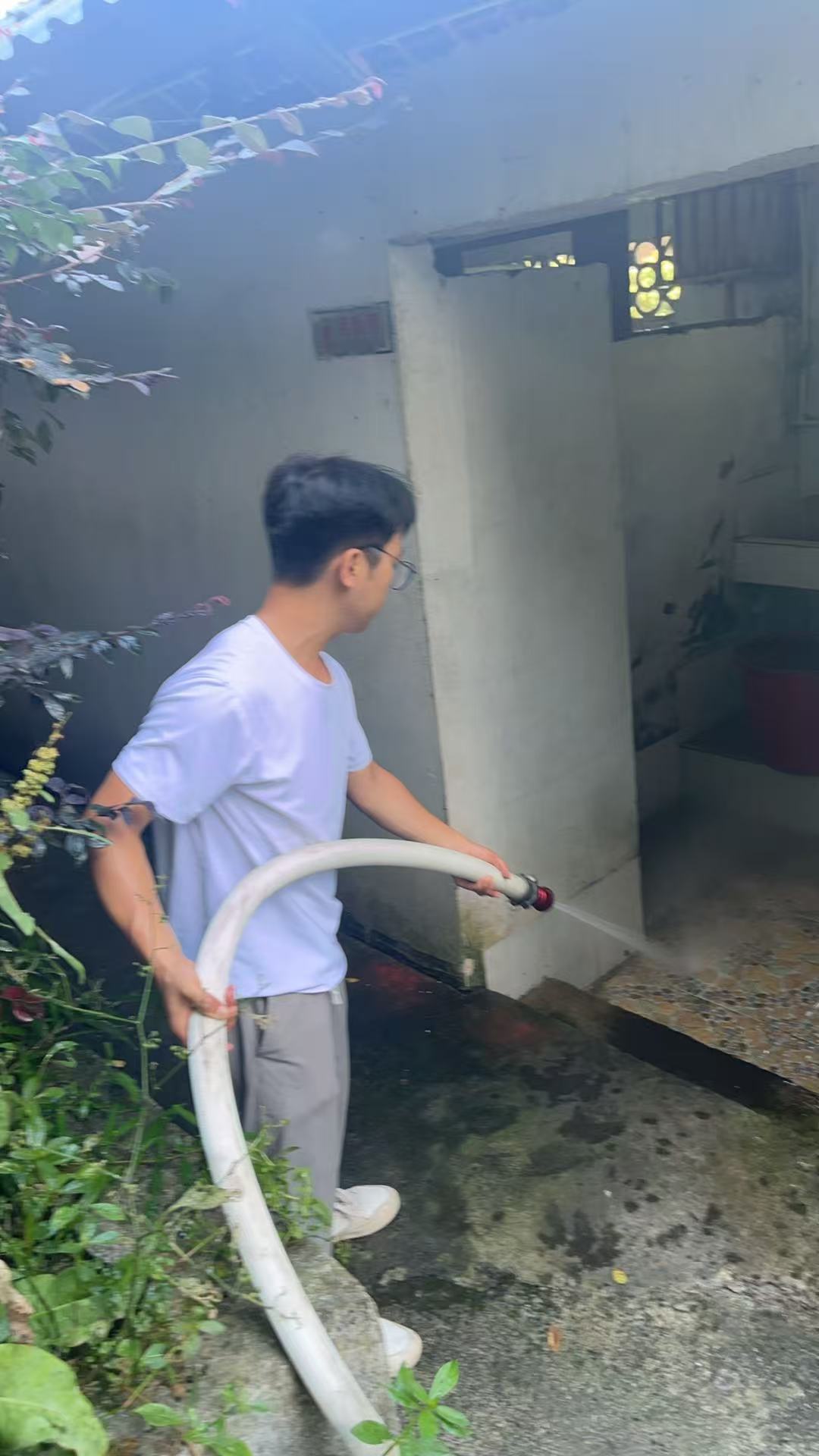 古丈县坪坝镇：焕新政务环境 共建美丽乡村