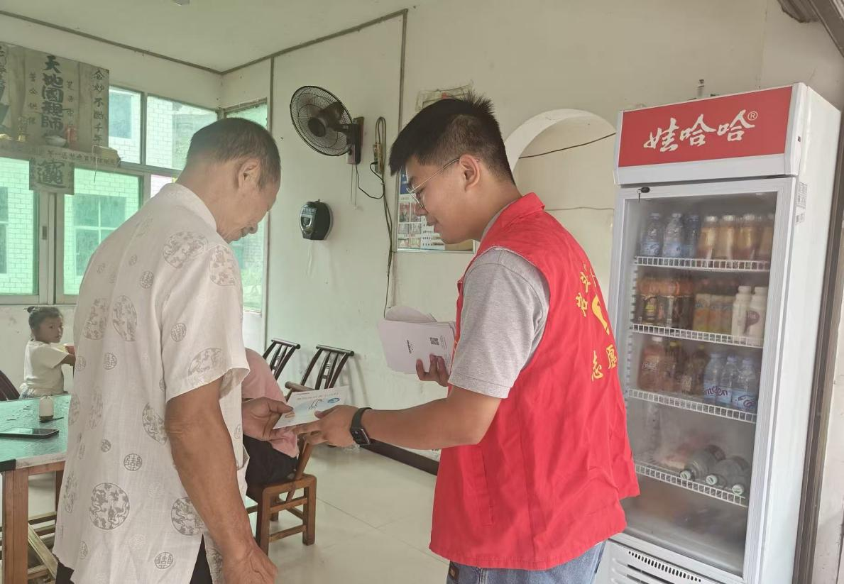 高校医疗资源下沉乡镇，携手共筑肠胃健康防线 ——古丈县岩头寨镇与北京大学医学院联合开展健康科普活动