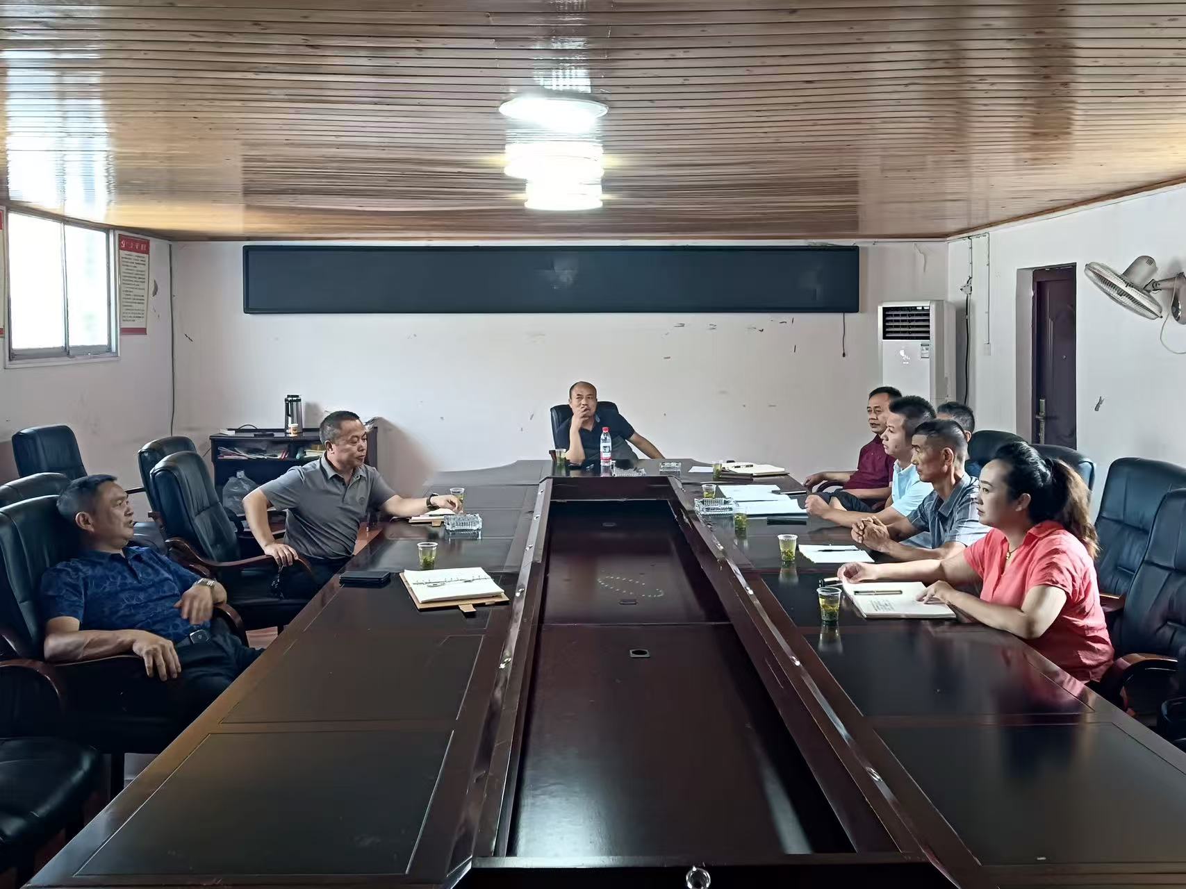 古阳镇：多方联动破积案 现场调解解民忧 —— 成功化解一起多年土地界限纠纷