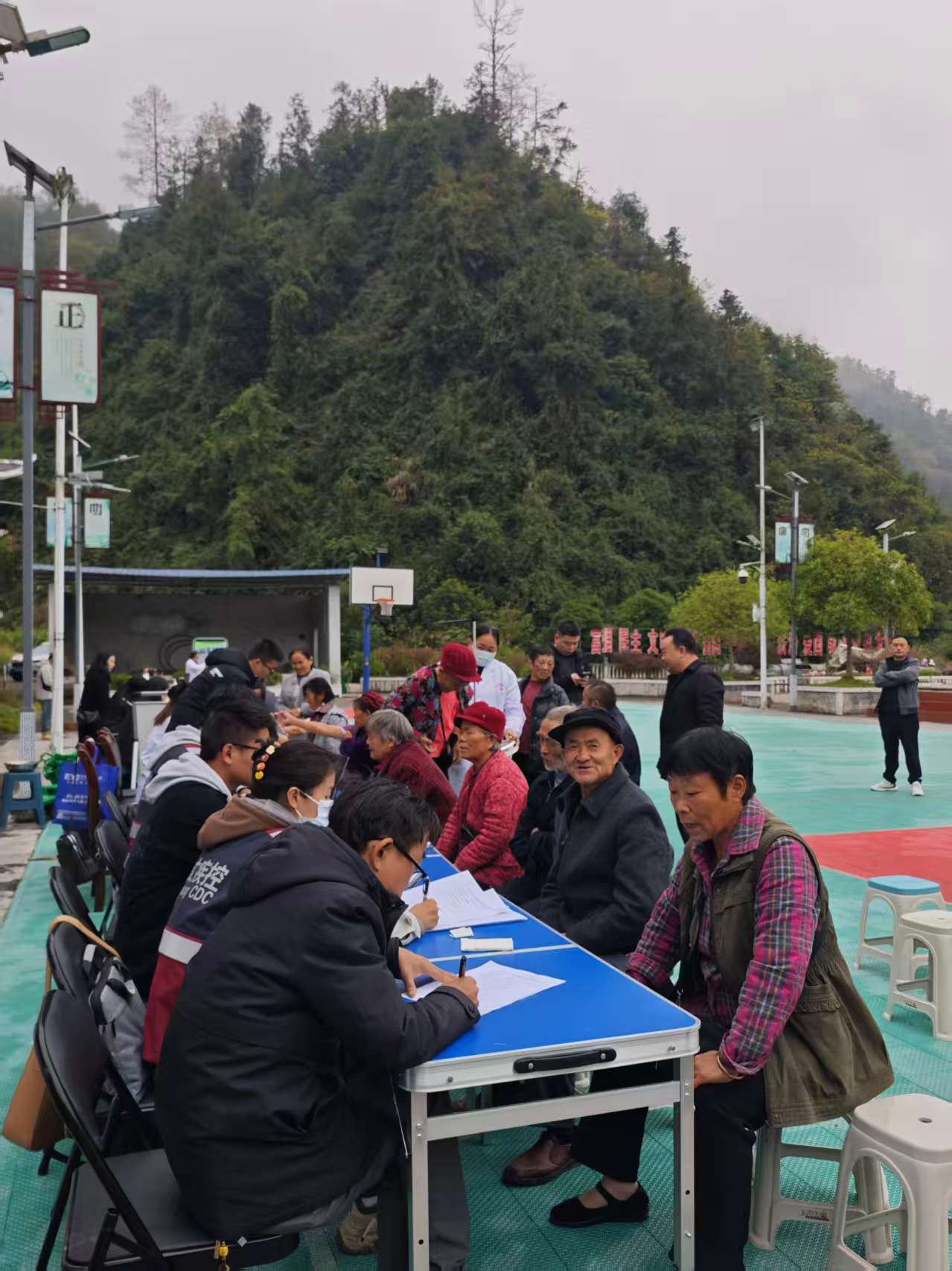 古阳镇：义诊进乡村 健康暖民心