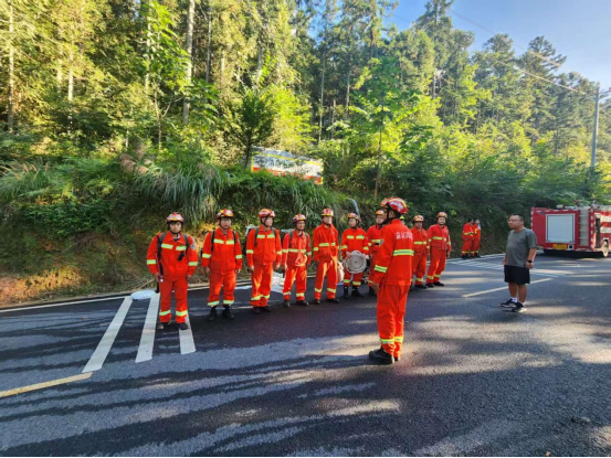 从“被动应对”到“主动预防”：高峰镇应急消防队工作纪实