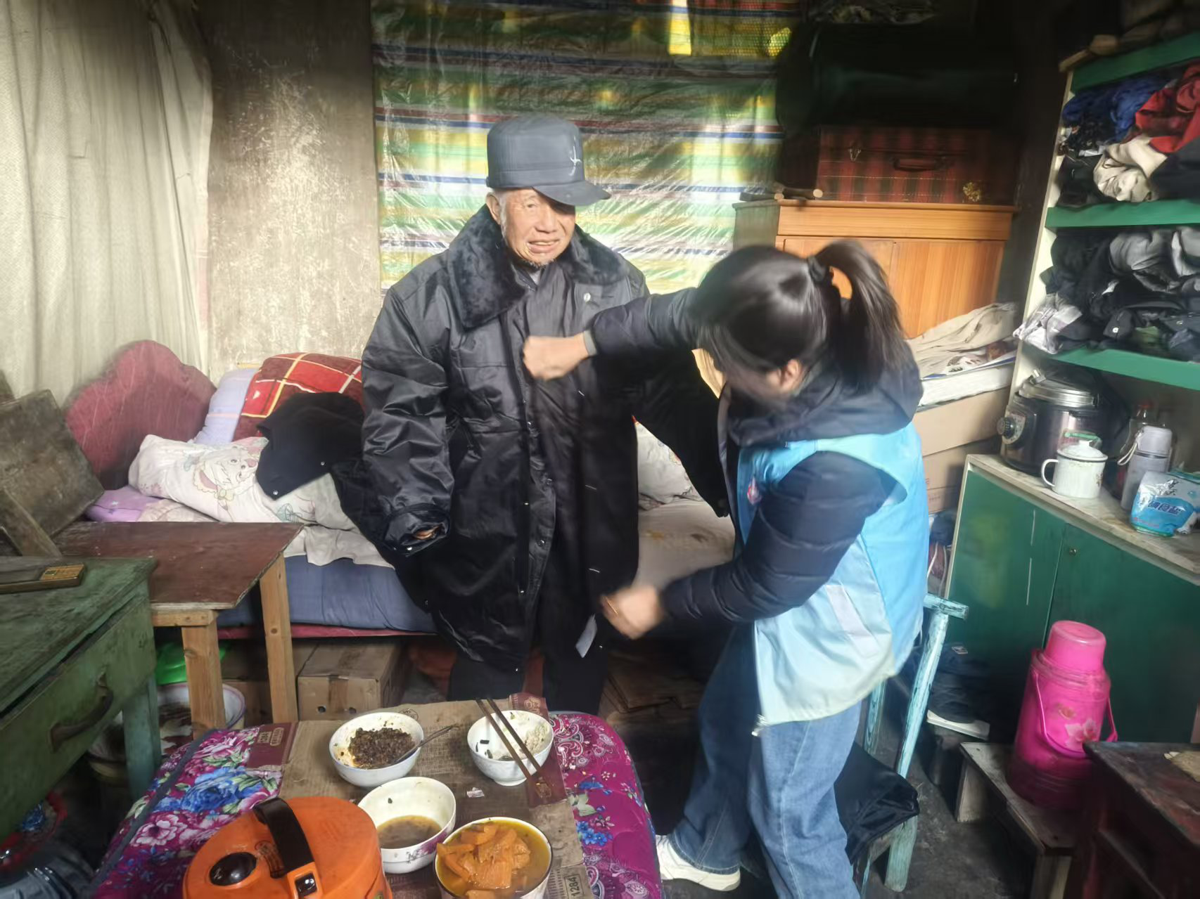 古阳镇：寒潮来袭送温暖，民生兜底显温情