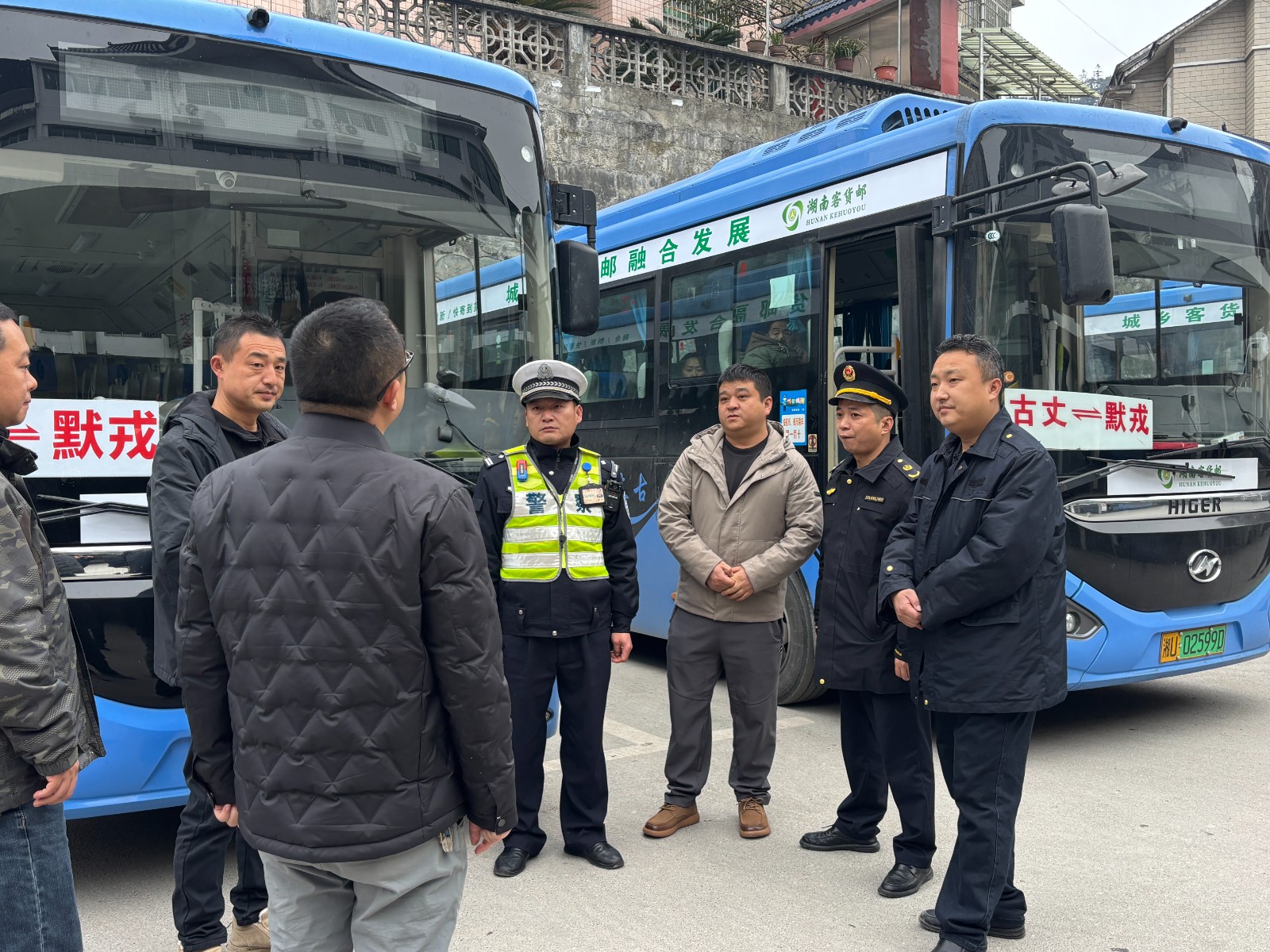 古丈县城乡建设和交通运输局开展春运安全生产检查—— 筑牢春节客运安全防线