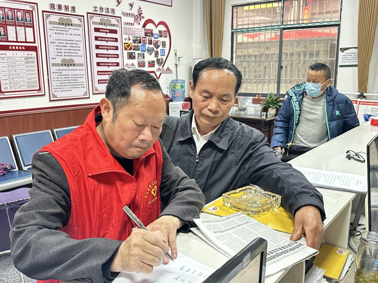 古阳镇红星社区：守护银龄筑健康，服务居民零距离