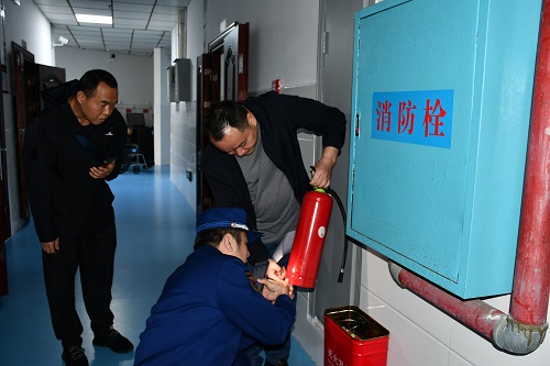 筑牢养老安全“防火墙”——古丈县消防救援局联合县民政和人社局开展养老机构消防安全排查整治行动