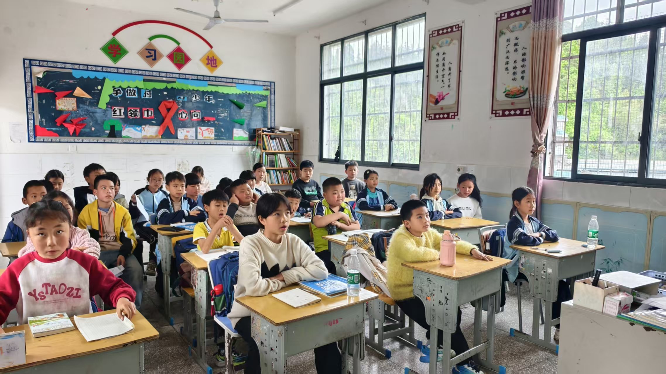 全民共阅读，书香润山乡——岩头寨镇开展“全民阅读活动周”活动