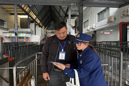 厚植景区“烟火气”  绘就平安出游“春日卷”