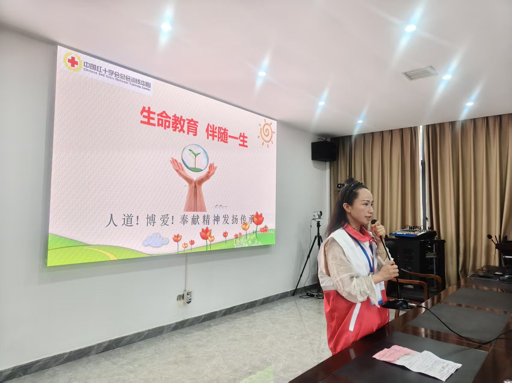 古丈县红十字会开展CPR+AED急救培训 赋能中青班学员